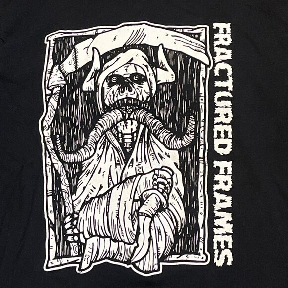 Fractured Frames Band Graphic Shirt Adult SZ MEDIUM Black FF Rock Metal Concert - Picture 2 of 7